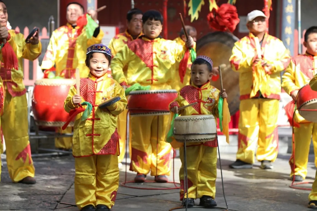 悠久的运河文化,为临清留下了众多的文化遗产,临清驾鼓就是一个亮点
